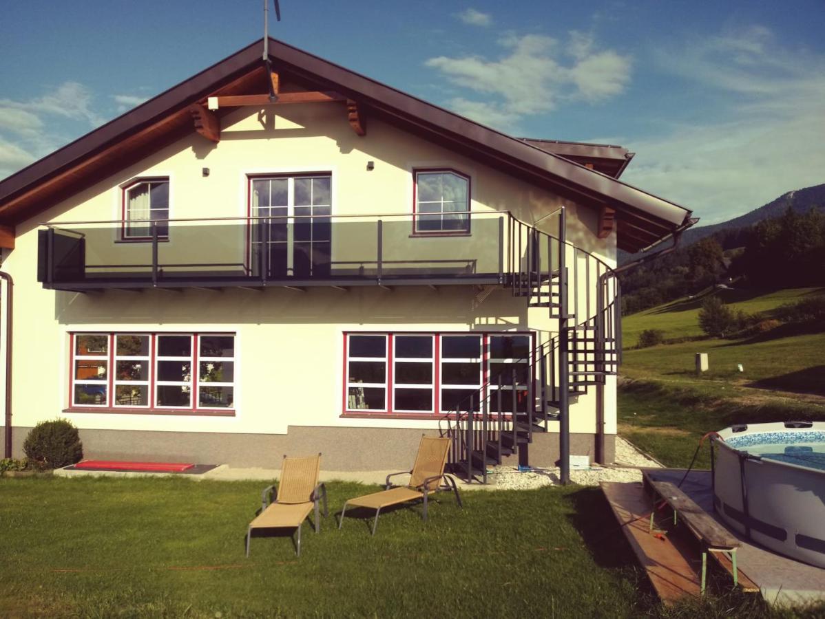 Chalet Petra Aich  Buitenkant foto